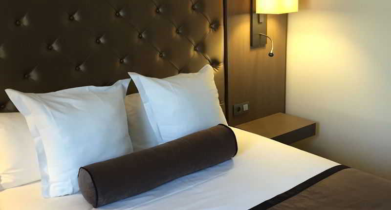La Des Ternes 4* París